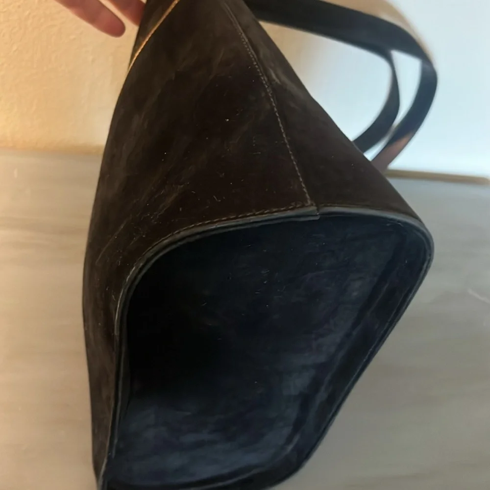 Salvatore Ferragmo Elegant Black Suede Bucket Shoulder Bag w Gold Accents EUC